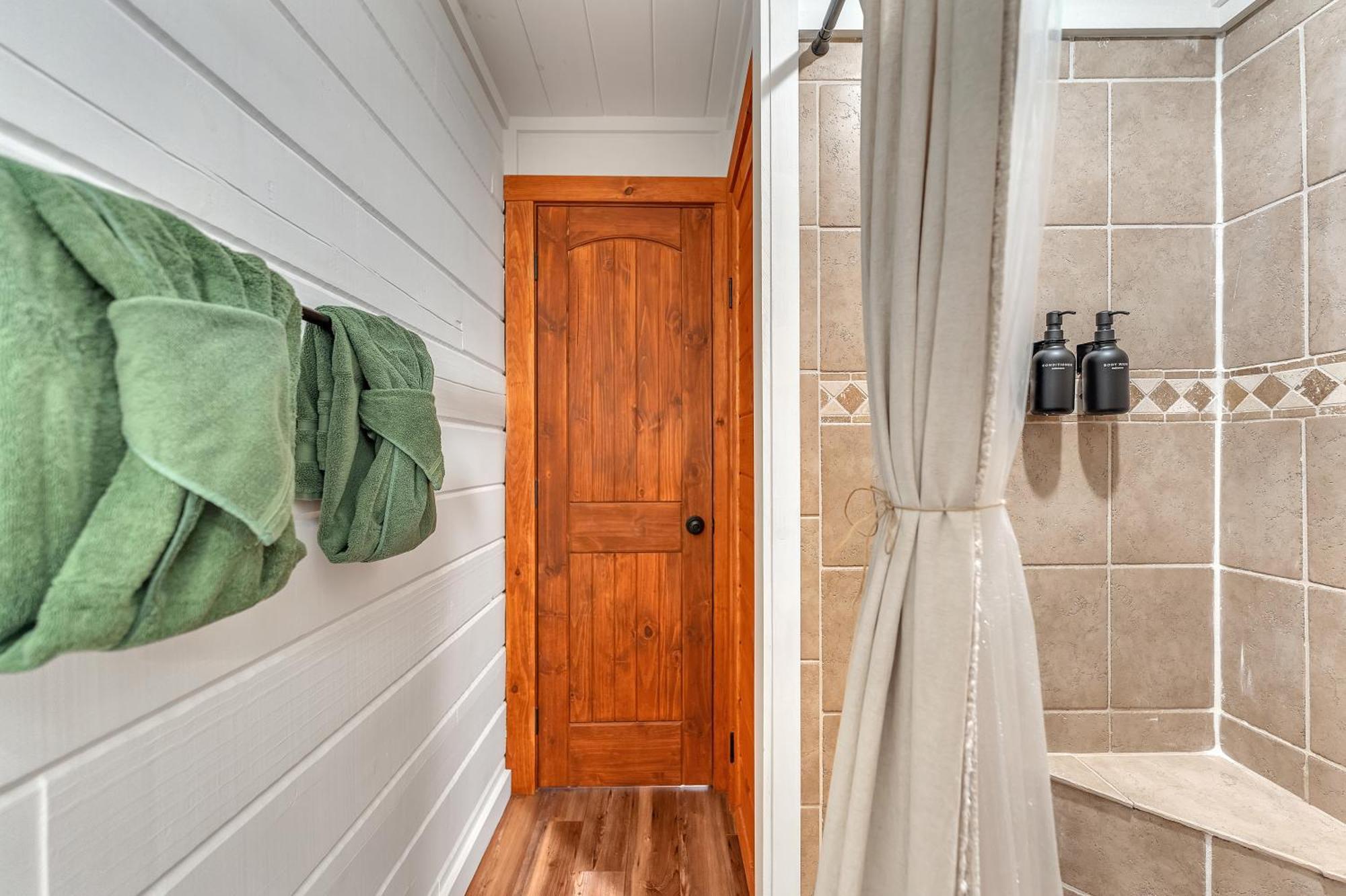 Family Chalet With Sauna, Hottub, Heavenly Views! Mins To Downtown! Gatlinburg Exteriör bild